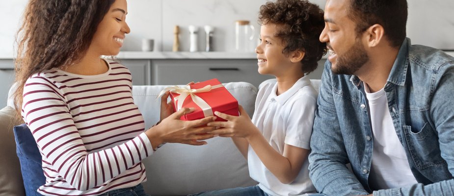 Dicas de Presentes: Como Escolher a Semijoia Ideal para Cada Estilo