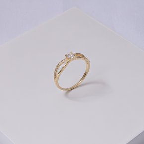 01 anel folheado a ouro fios entrelacados com zirconia